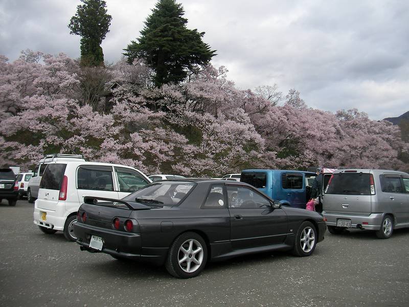 高遠の桜と愛車